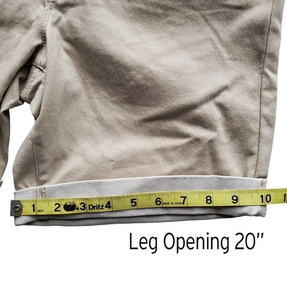 DKNY NWT Bermuda Shorts Chino Tan Color Brushed Cotton Bland Stretchy Size 4 - Picture 11 of 12